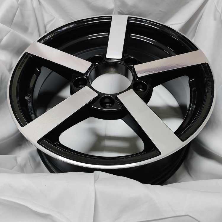 Chevrolet niva 6.5x16/5x139.7 D98.5 ET35 4 диска черный, серебристый