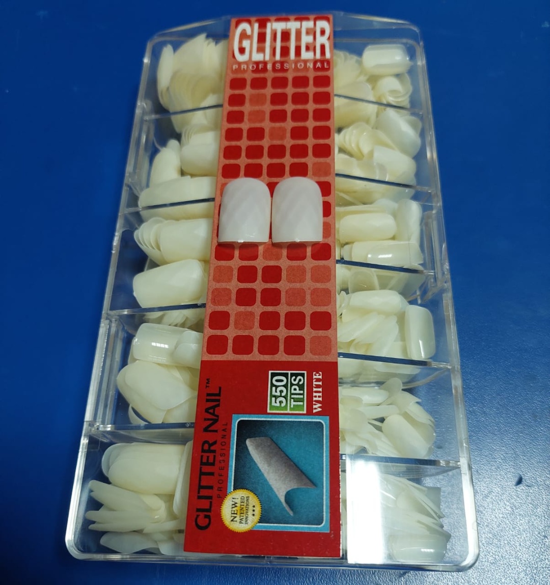 Glitter nail kit типсы средние 550 шт