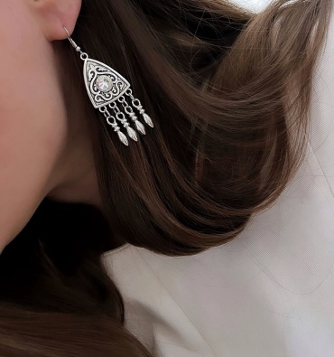 Серьги MAGMA collection мельхиор, кристалл