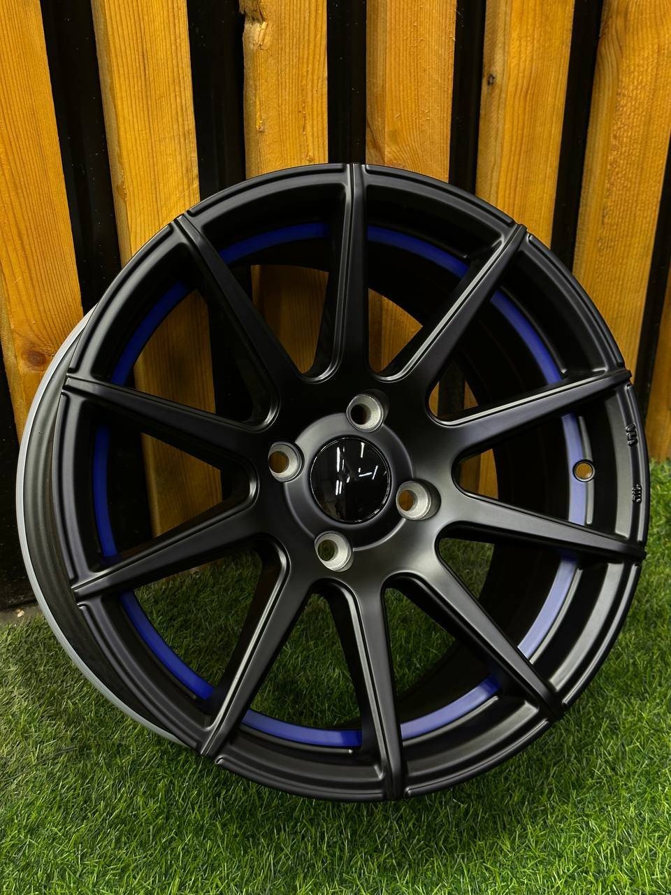 Top Grade 100010 7x16/4x100 D67.1 ET35 4 диска черный, синий