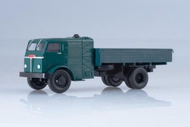 Паровой грузовой автомобиль НАМИ-012