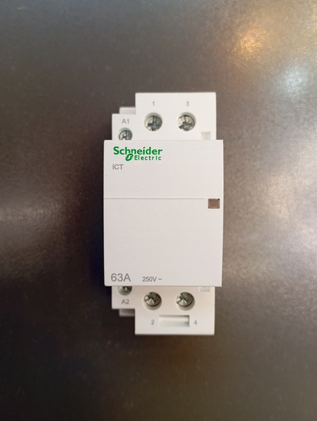 Schneider Electric модульный контактор 63A, Schneider