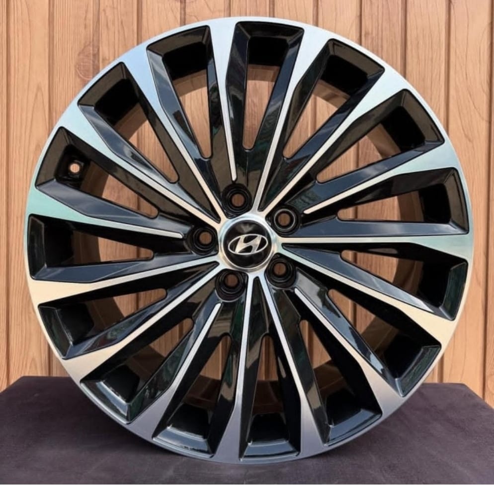 Fonyee PALICADE 7.5x20/5x114.3 D67.1 ET49 4 диска серебристый, черный