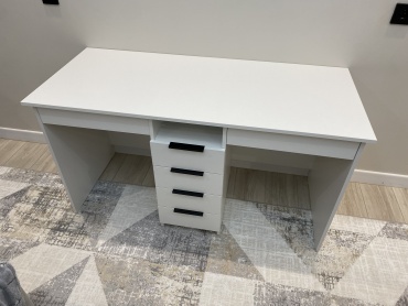 Стол компьютерный 1, 140х60x75 см, белый