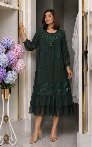 Повседневное платье Anara.Dresses темно-зеленый