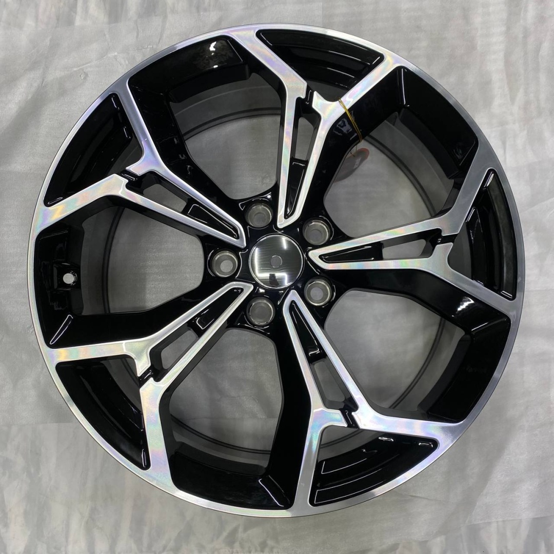 DIVAD 5963 7.5x19/5x114.3 D67.1 ET50 4 диска черный, серебристый