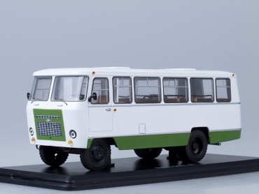 Автомобиль 30345643_955432533 1:43