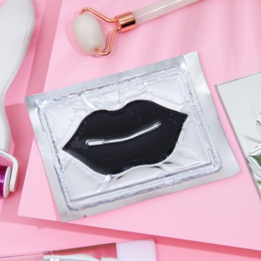 Патчи Secret Beauty гидрогелевые Черный жемчуг увлажняющие 1 шт