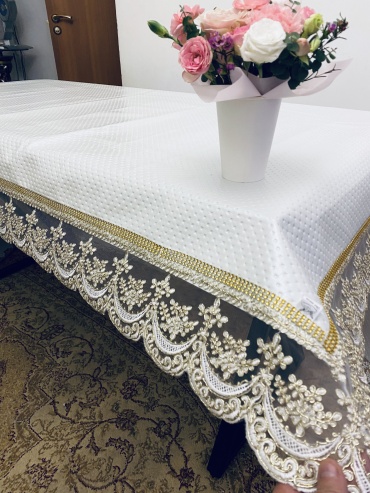Скатерть Мой ангелок 150x150 см, искусственная кожа, 1 шт