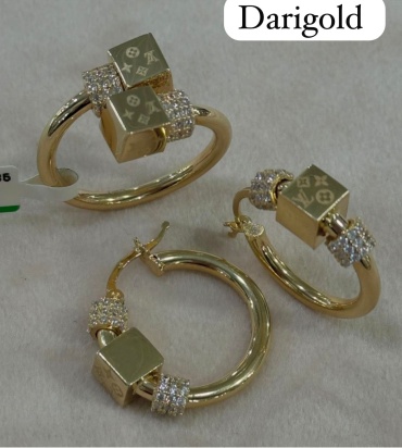 DARI GOLD 3995599 вес 8.39 г золото, фианит