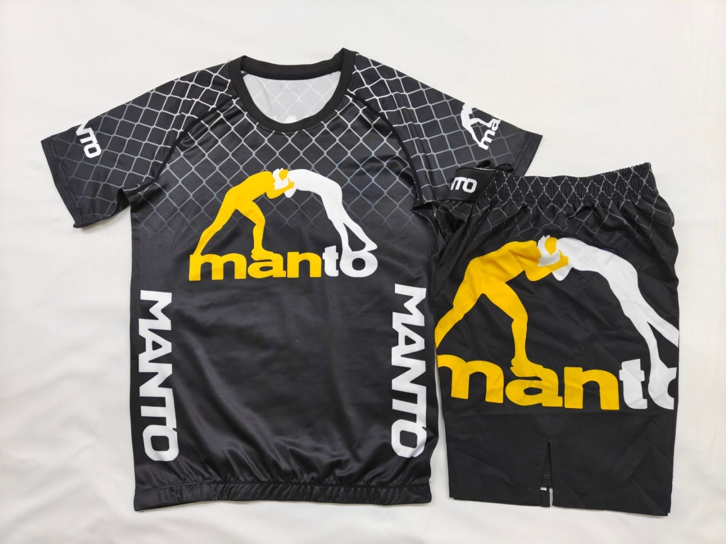 Спортивный костюм Manto черный