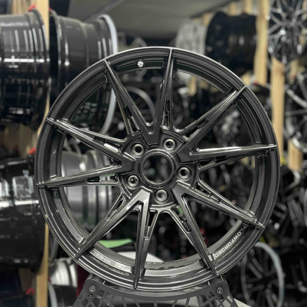 Wheels 2074 8x18/5x114.3 D67.1 ET35 4 диска серый