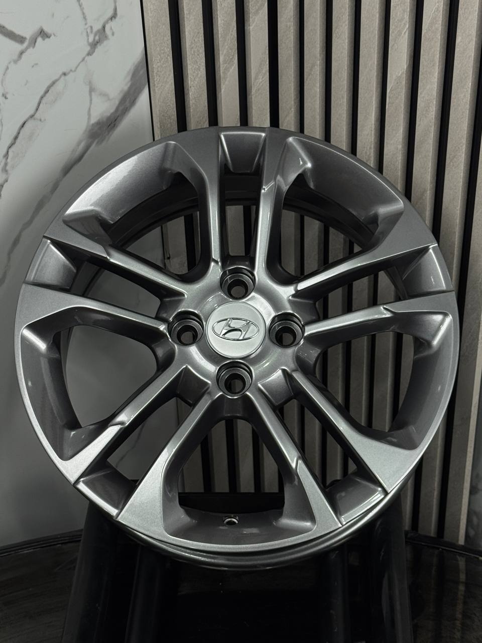 Top Grade t/g hyundai 6116 6x16/4x100 D54.1 ET45 4 диска графит