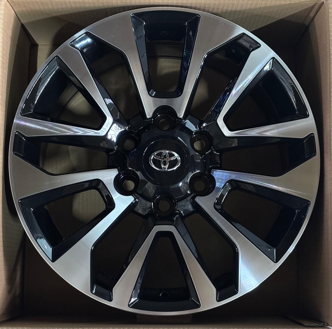 Fonyee R887F 8x18/6x139.7 D106.1 ET25 4 диска черный, серебристый