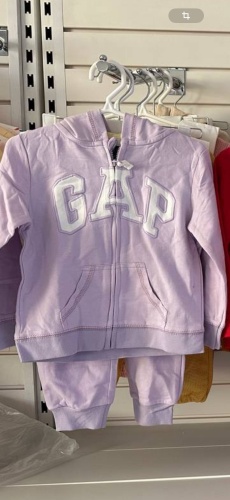 GAP белый, сиреневый