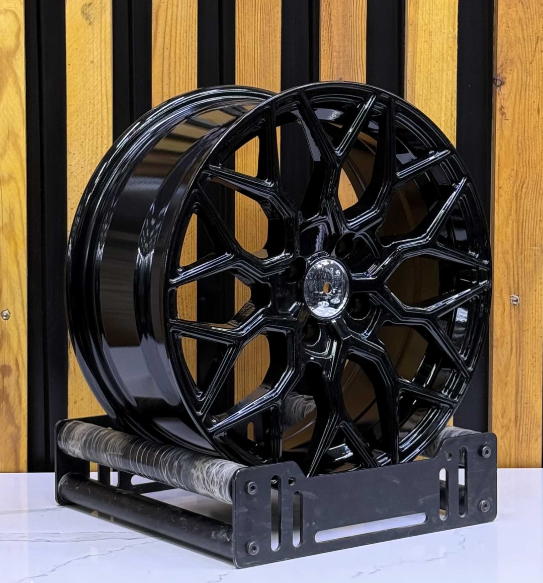 AvtoStyle 1701 7x16/4x100 D67.1 ET35 4 диска черный