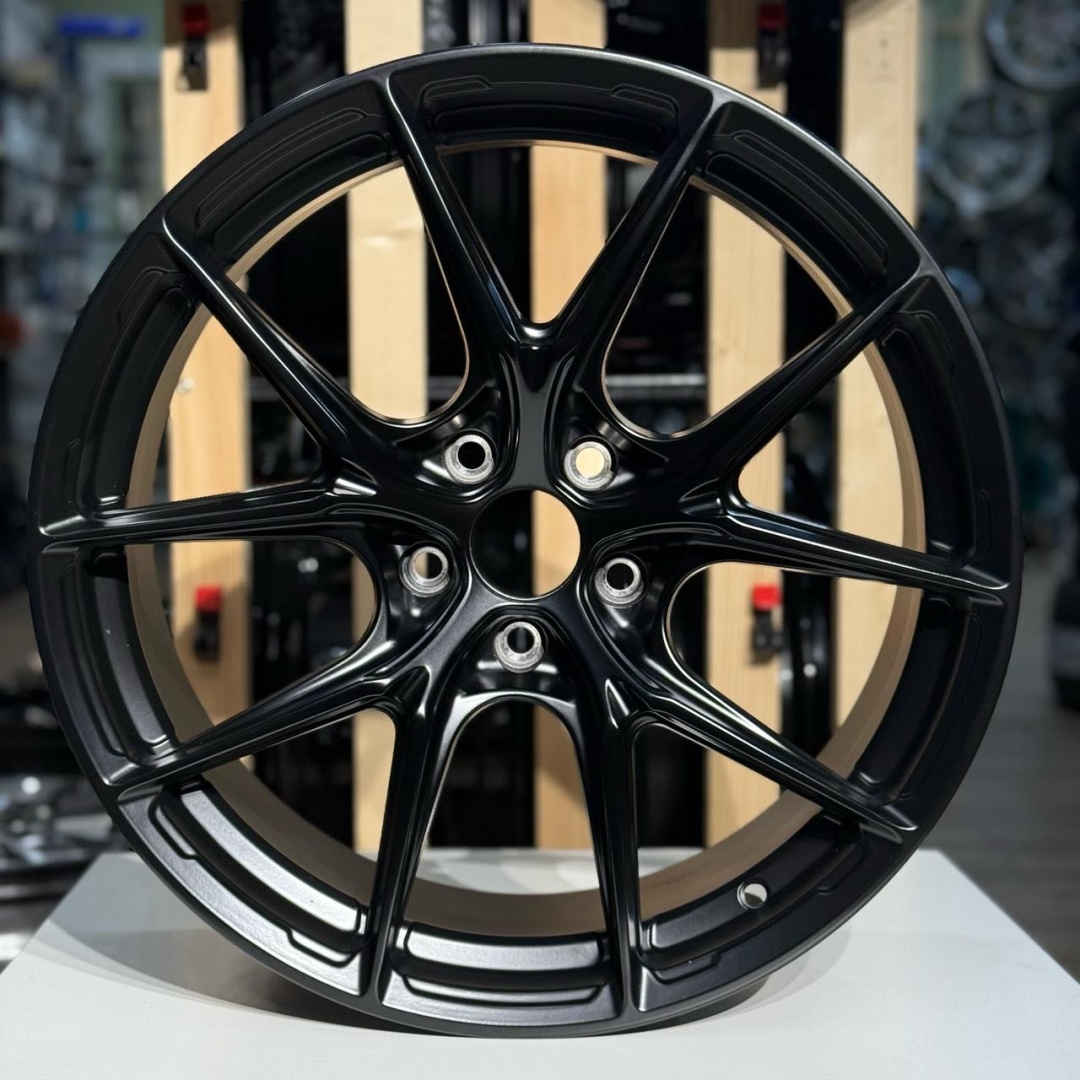 RNO C473 8x18/5x108 D73.1 ET38 4 диска черный