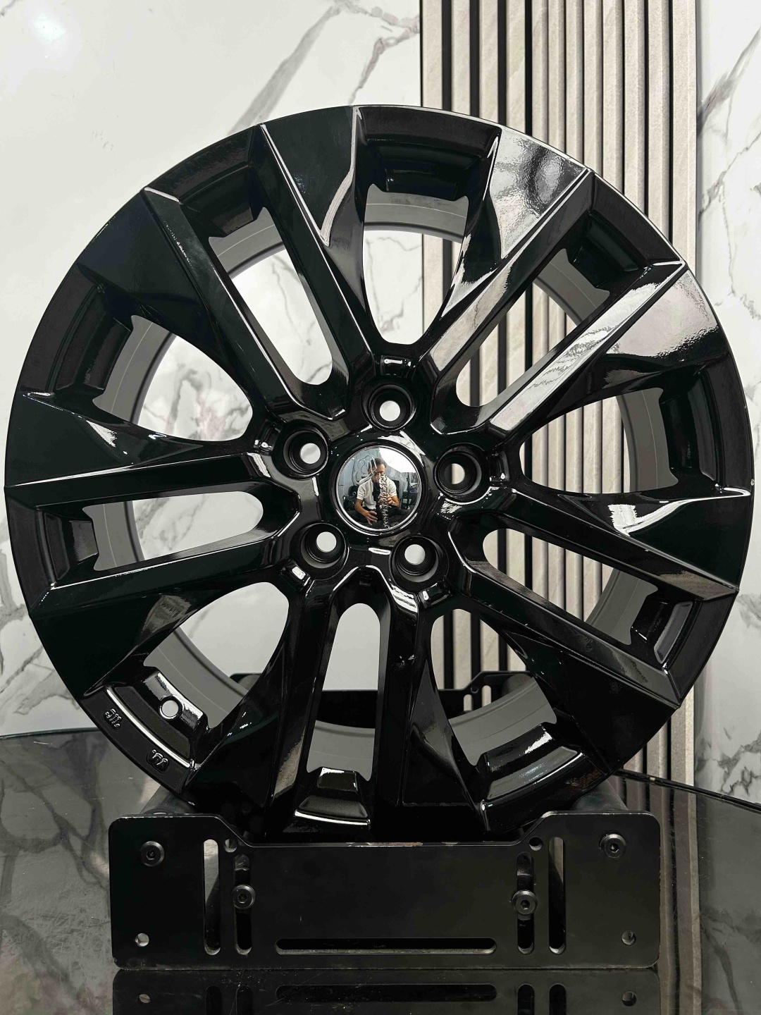 Top Grade EXPFBX4567 7x18/5x114.3 D60.1 ET35 4 диска черный