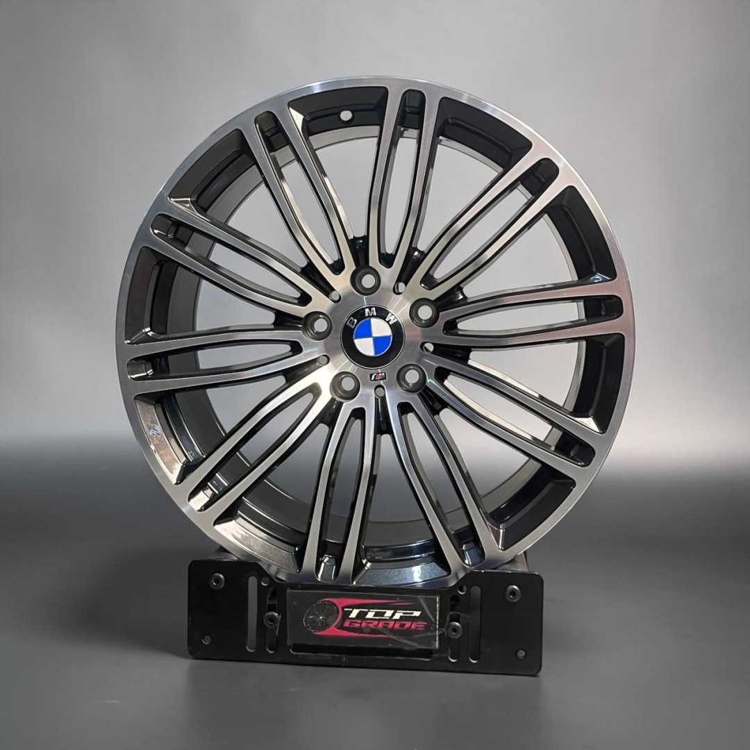 Top Grade BMW F-SERIUS 3245 8.5/9.5x19/5x120 D72.6 ET35 4 диска графит, серебристый