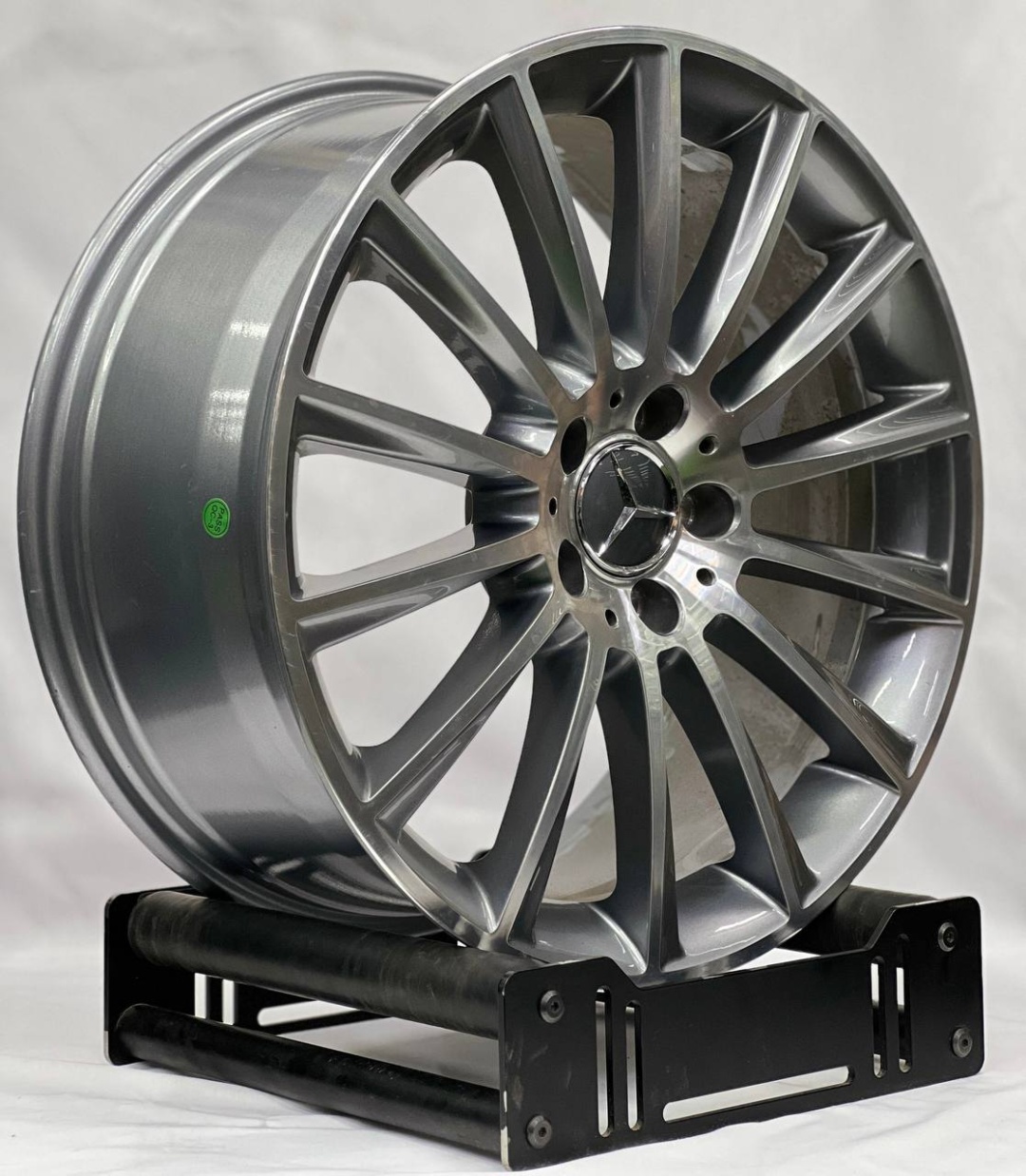 RNO Z3 8x18/5x112 D66.56 ET40 4 диска серебристый, графит