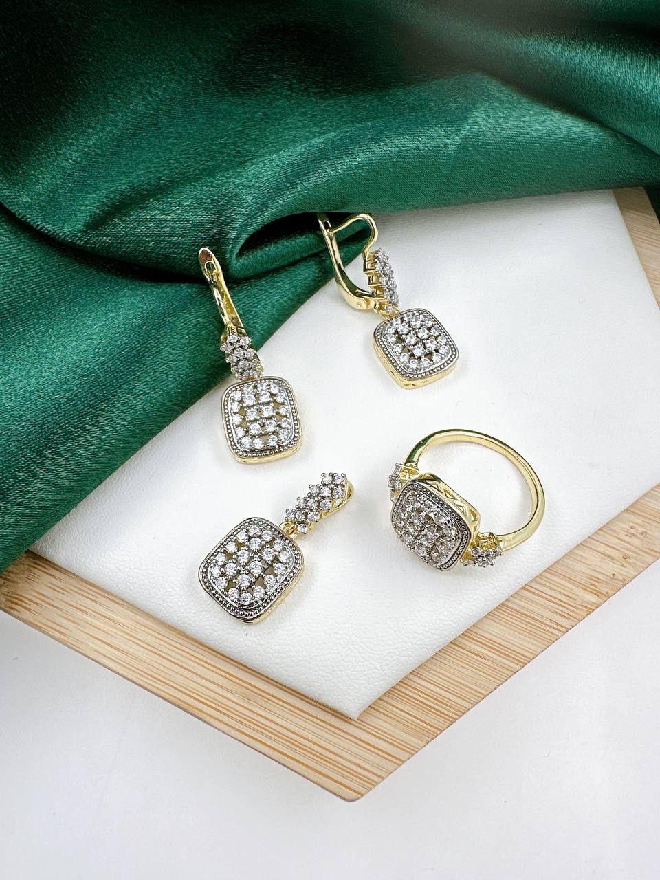 Xuping Jewelry медицинская сталь, фианит