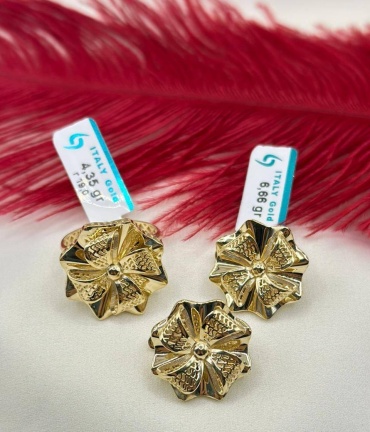 Алтын Комплект Mulia Gold Star размер 19мм вес 11.01 г золото, без вставок