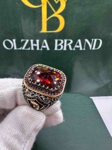 OLZHA BRAND Bax размер 23 вес 22 г серебро, гранат