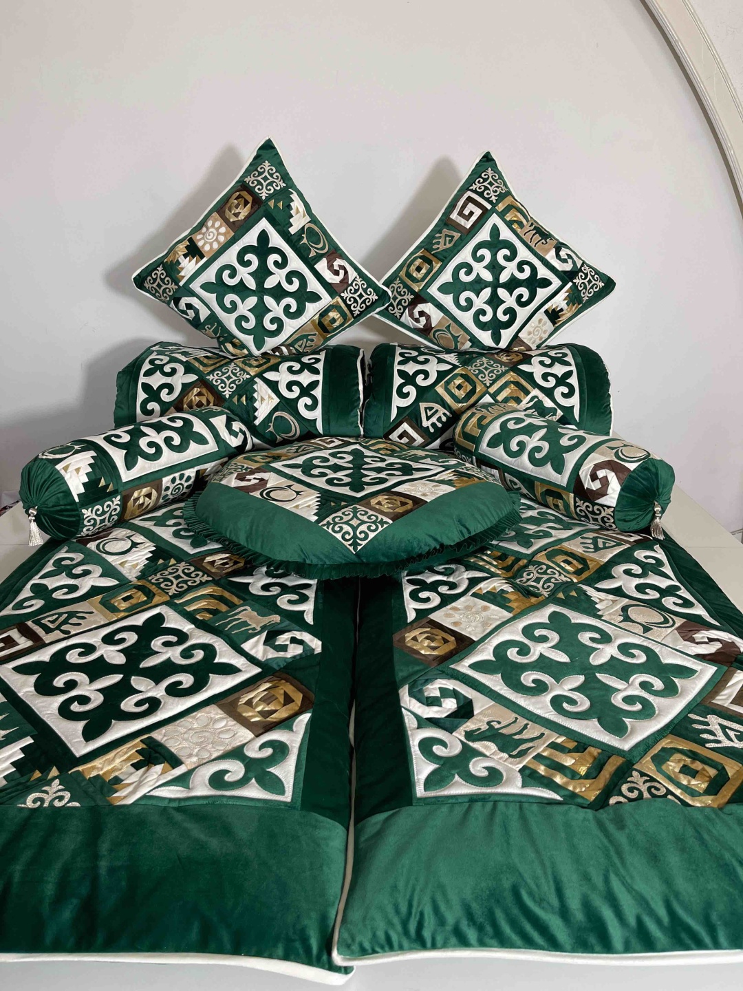 Комплект корпе с подушками 230x80 см, вата, зеленый