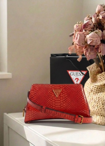 Сумка кросс-боди GUESS экокожа красный