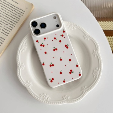 Чехол KOKTU для Apple iPhone 17 Pro Max белый