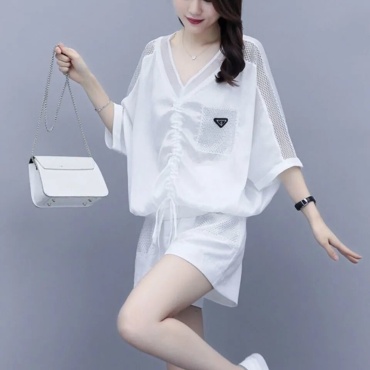 Костюм повседневный Fashion collection белый