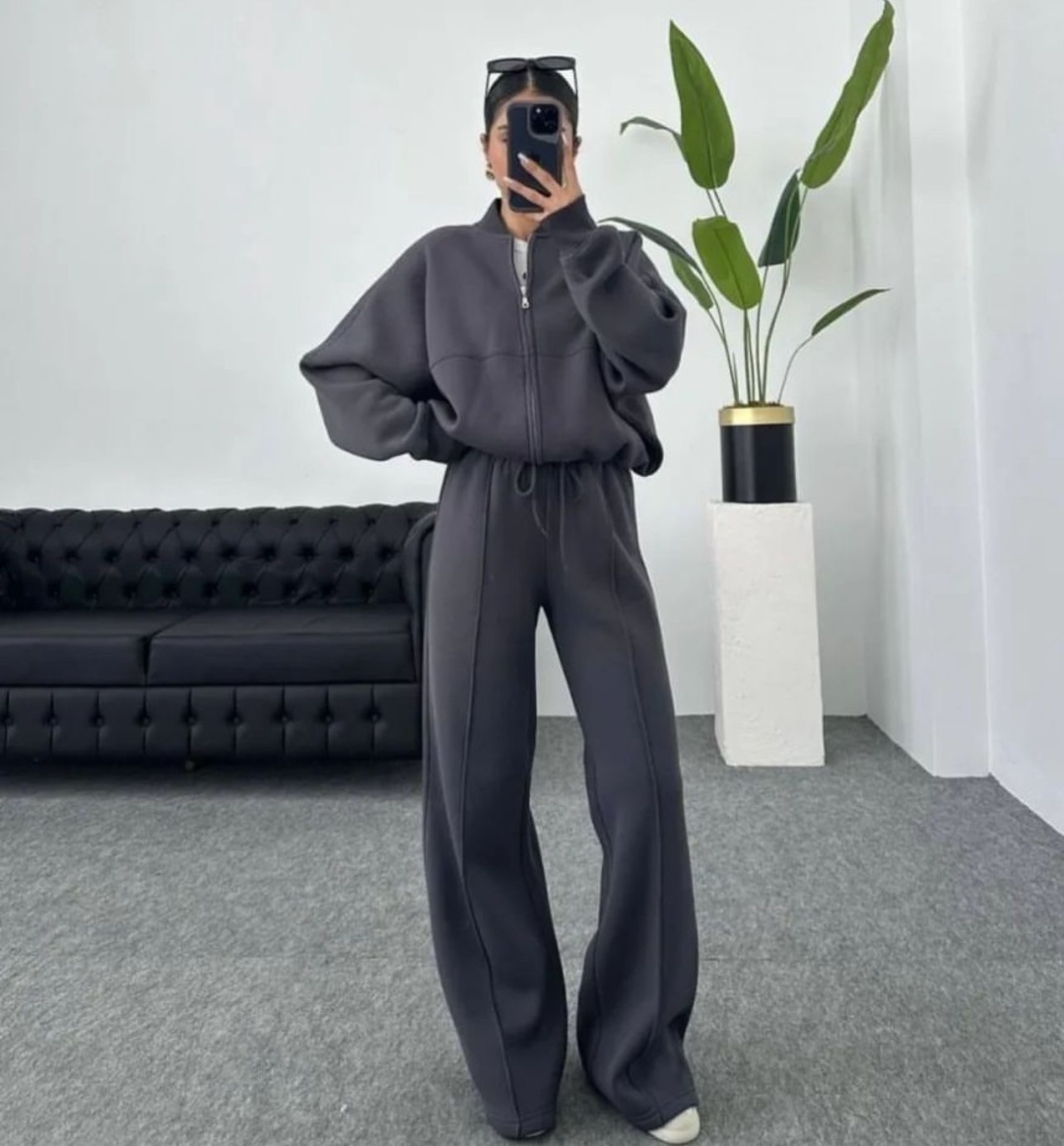 Повседневный костюм ZOOR Collection серый