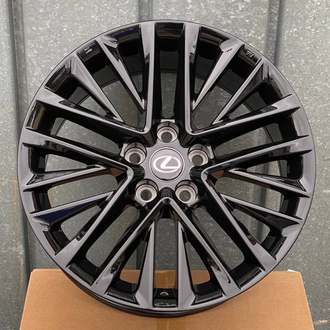 Wheels WWheels RE328 FB 328-1902 8.5x19/5x114.3 D60.1 ET35 4 диска черный, серебристый, графит