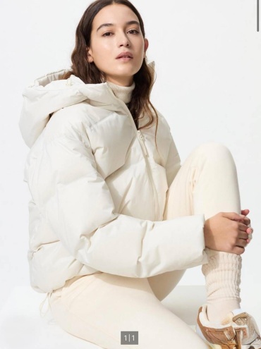 Пуховик Uniqlo белый