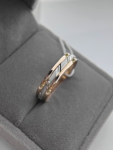 Обручальное кольцо Golden Line OLOK0008 размер 21 вес 3.33 г золото, без вставок