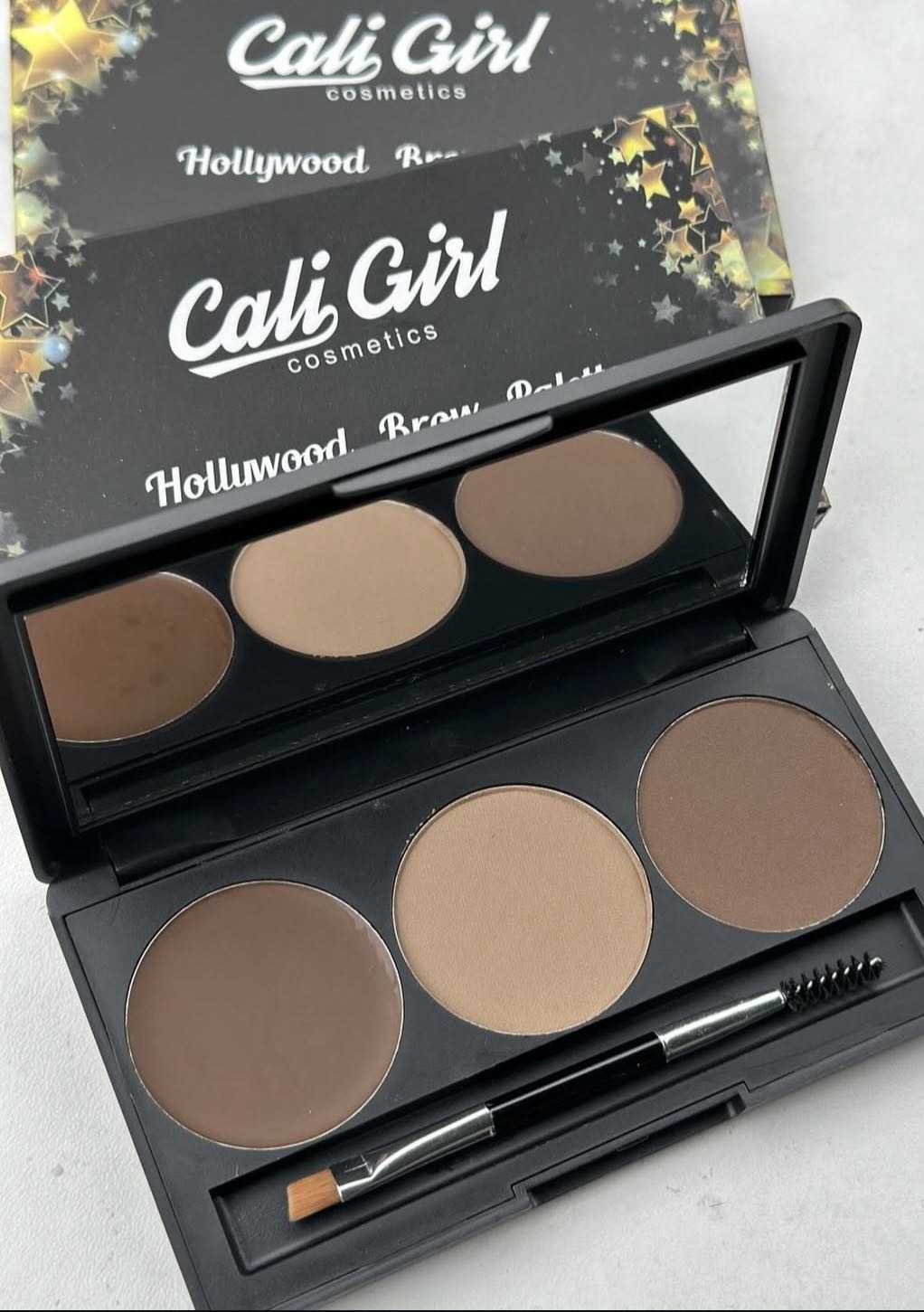 Cali Girl тени ПАЛЕТКА ДЛЯ БРОВЕЙ Dark/Medium 7 мл