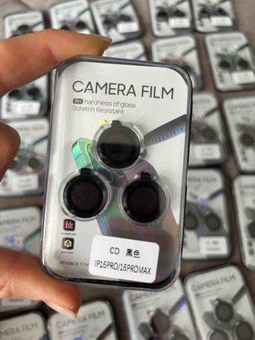 Стекло Camera Film для Apple iPhone 16 Pro черный