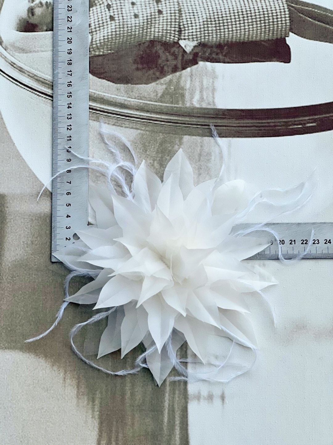 Накладка Strygina Lily SP Gardenia аксессуар для одежды айвори
