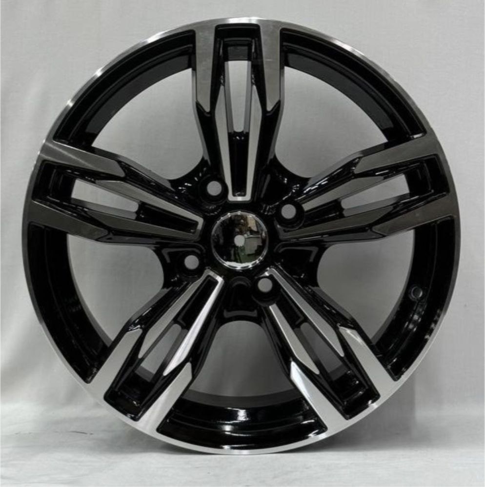 RNO 165071Q 6.5x16/4x114.3 D67.1 ET35 4 диска черный, серебристый