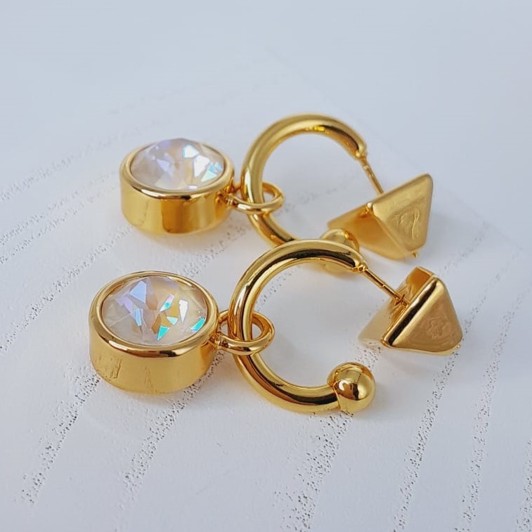 Серьги Arezzo ювелирный сплав, кристаллы Swarovski