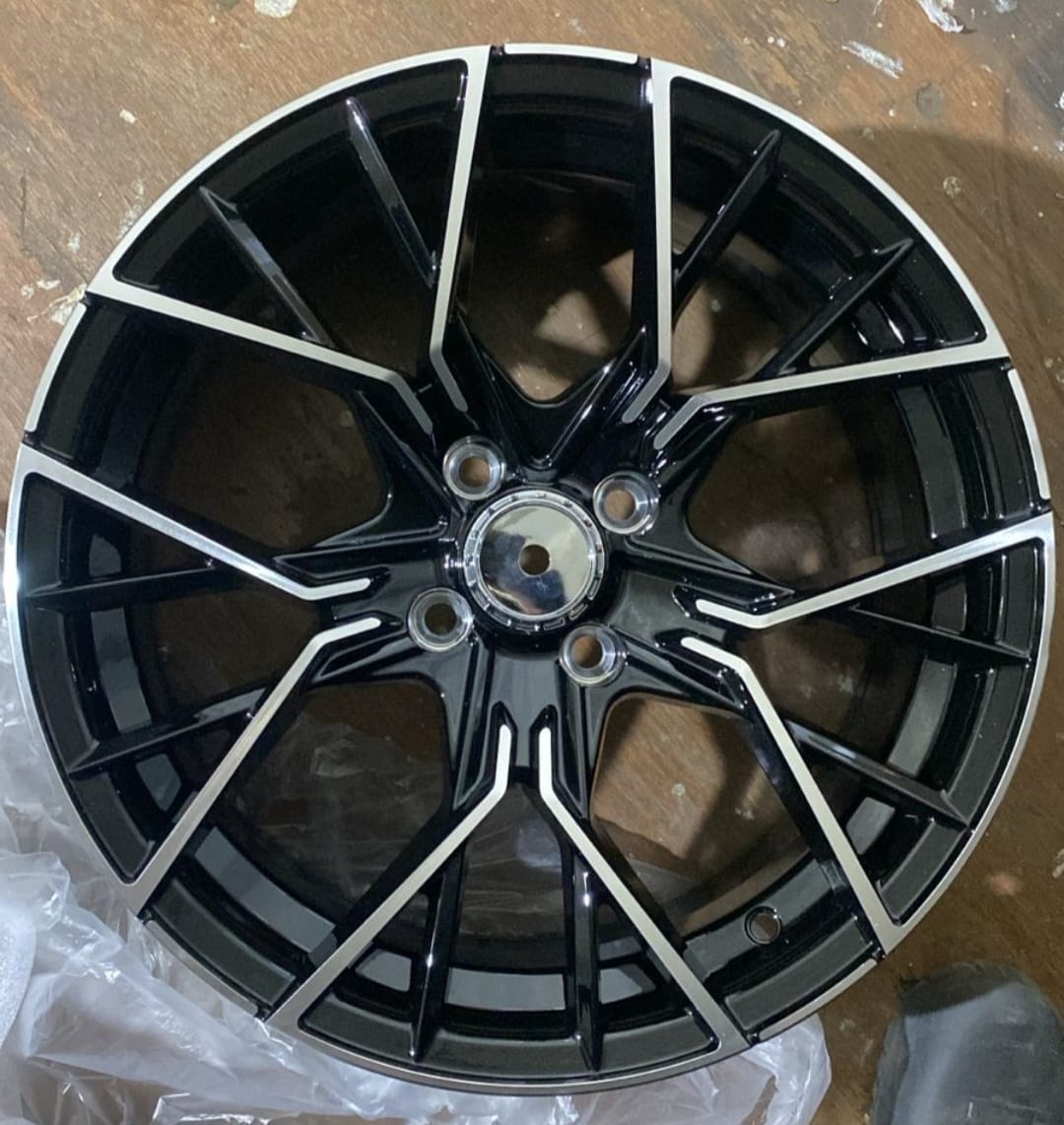 Fonyee 360167025MB 7x16/4x100 D67.1 ET30 4 диска черный