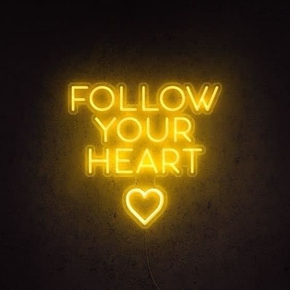 Neon.Omir неоновая вывеска настенный Follow your heart, желтый