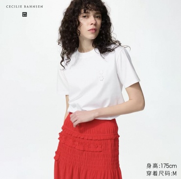 Футболка Uniqlo белый