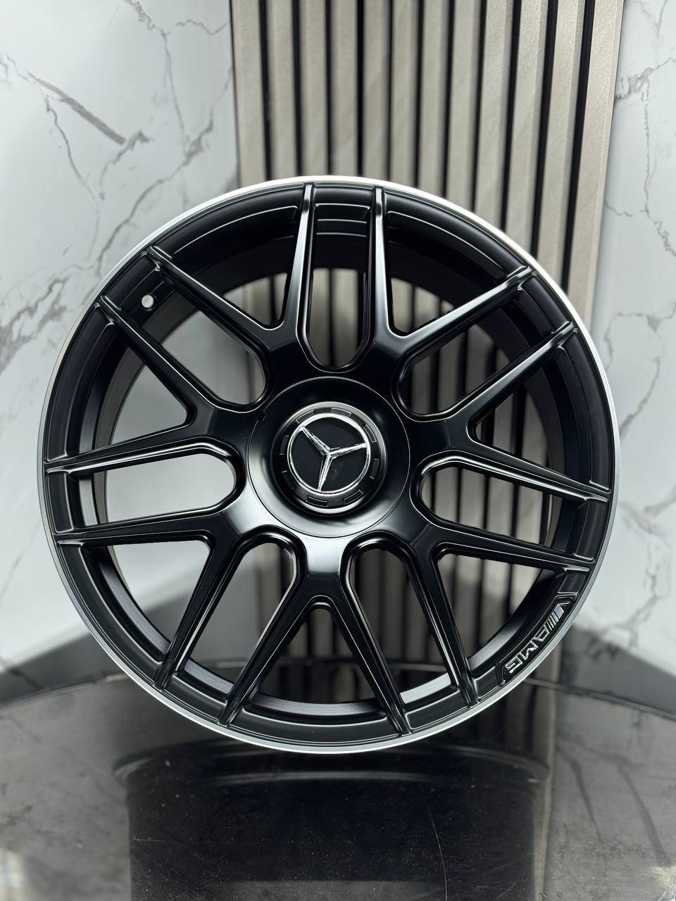 Top Grade EXPF934F 8.5x20/5x112 D66.5 ET38 4 диска серебристый, черный
