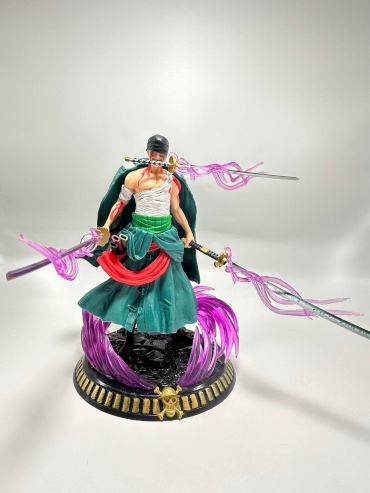 Ророноа Зоро из популярного аниме и манги One Piece. 18 см 1 шт