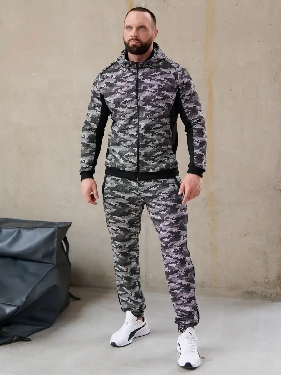 Спортивный костюм серый