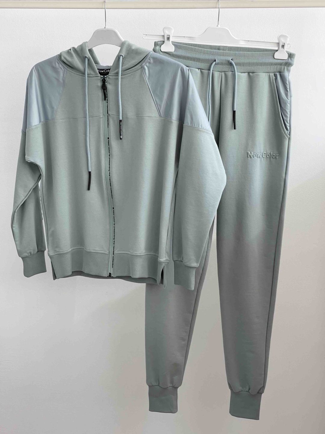 Спортивный костюм New Color мятный