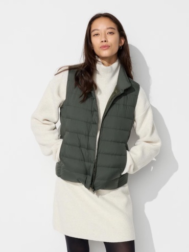 Жилет Uniqlo зеленый