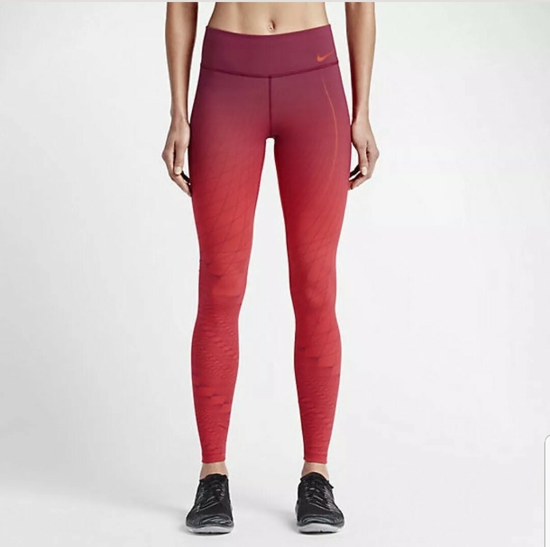 Леггинсы Nike розовый
