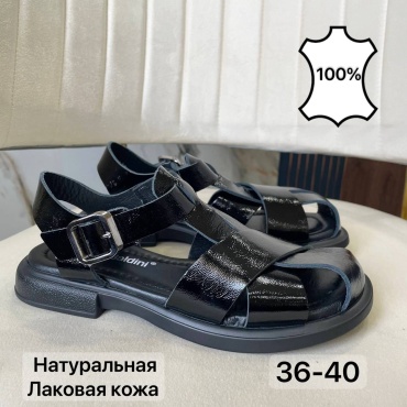 Сандалии Bengzo Baldini черный